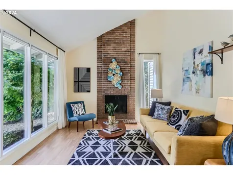 5461 Nw Burning Tree Court Portland OR 97229