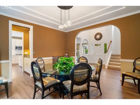 12630 Sw Pathfinder Court Portland OR 97223