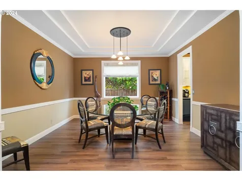 12630 Sw Pathfinder Court Portland OR 97223