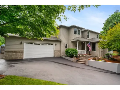 12630 Sw Pathfinder Court Portland OR 97223