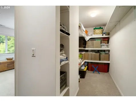 12630 Sw Pathfinder Court Portland OR 97223