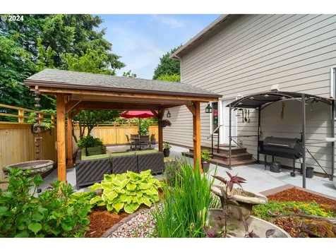 12630 Sw Pathfinder Court Portland OR 97223