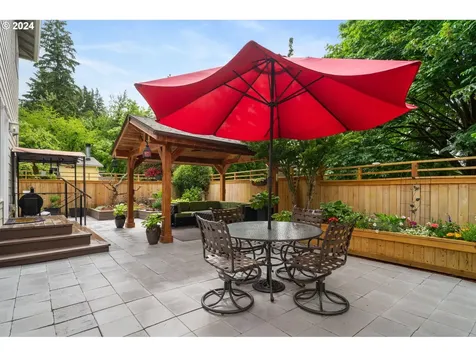 12630 Sw Pathfinder Court Portland OR 97223