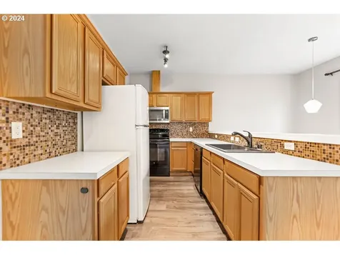 1706 NE 154th Street Vancouver WA 98686