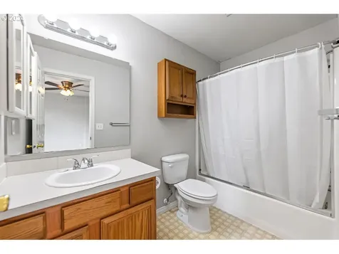 1706 NE 154th Street Vancouver WA 98686