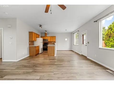 1706 NE 154th Street Vancouver WA 98686