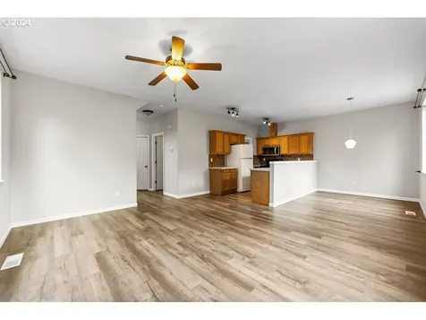 1706 NE 154th Street Vancouver WA 98686