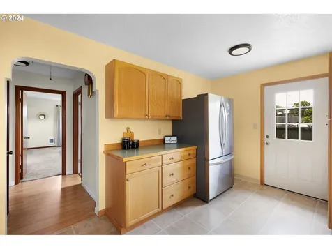 2317 Ocean Beach Highway Longview WA 98632