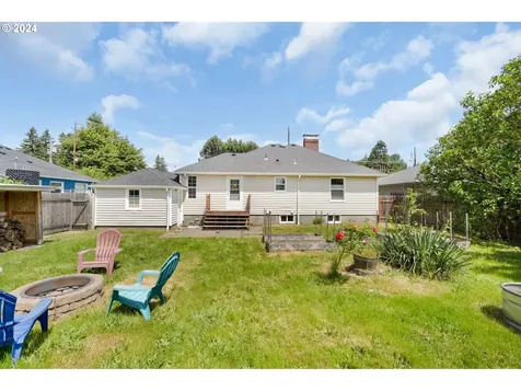 2317 Ocean Beach Highway Longview WA 98632