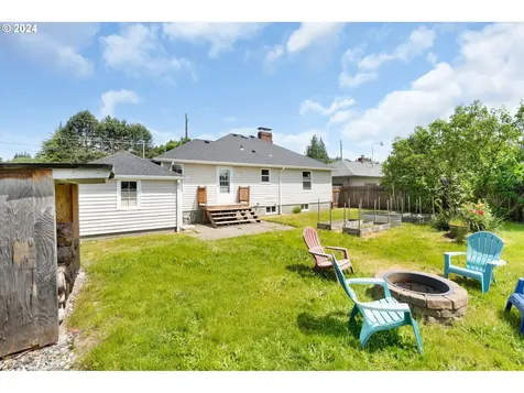 2317 Ocean Beach Highway Longview WA 98632
