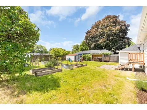 2317 Ocean Beach Highway Longview WA 98632