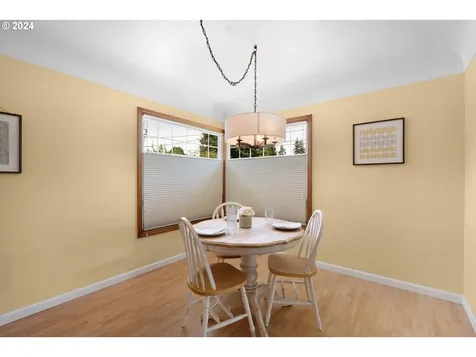 2317 Ocean Beach Highway Longview WA 98632
