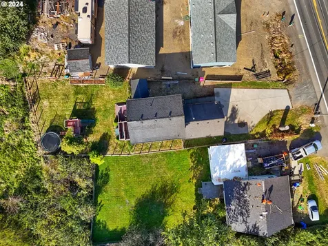 221 N Main Avenue Warrenton OR 97146
