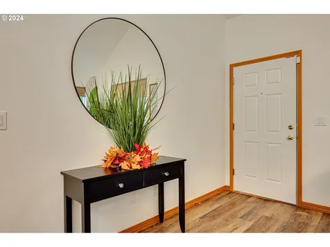 1400 NE 92nd Avenue Vancouver WA 98664