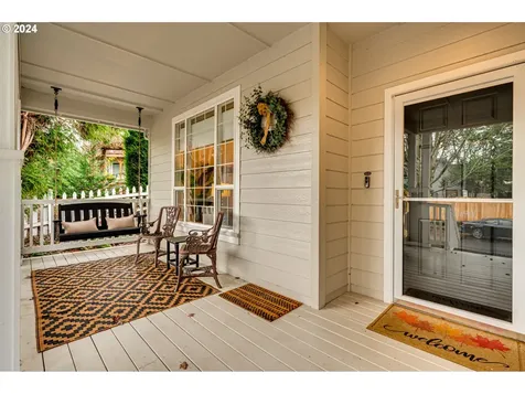 1400 NE 92nd Avenue Vancouver WA 98664