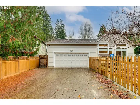 1400 NE 92nd Avenue Vancouver WA 98664