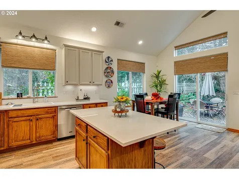 1400 NE 92nd Avenue Vancouver WA 98664