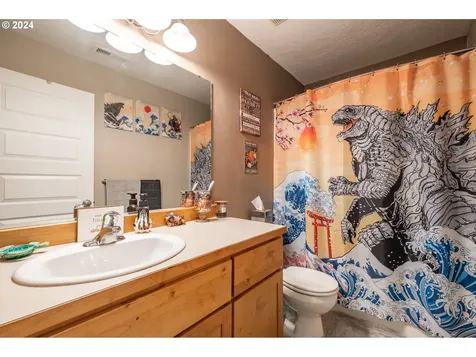 4944 Mimosa Circle Sweet Home OR 97386