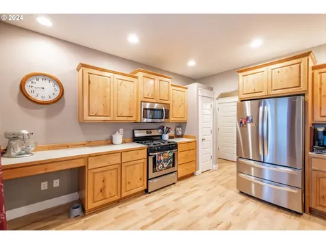 4944 Mimosa Circle Sweet Home OR 97386