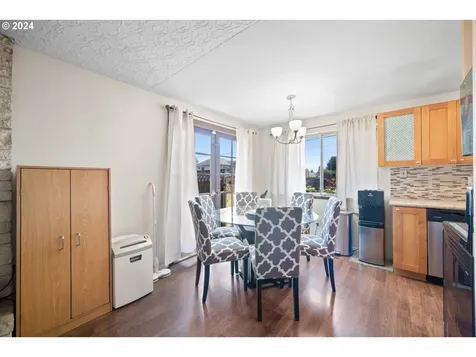 12216 Ne 76th Street Vancouver WA 98682