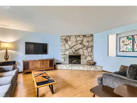 2760 SW 175th Avenue Beaverton OR 97003