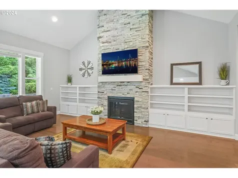 198 Ne Kalahari Ridge Avenue Hillsboro OR 97124