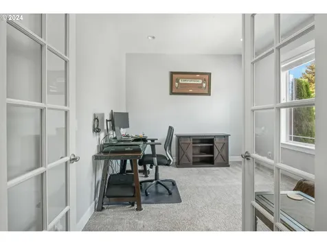 198 Ne Kalahari Ridge Avenue Hillsboro OR 97124