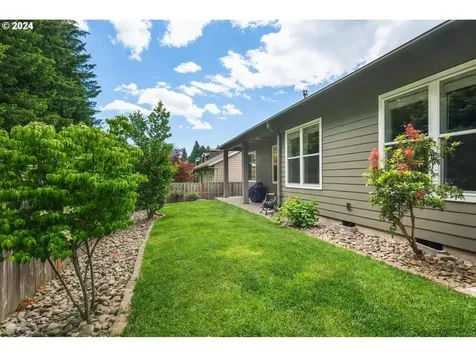 198 Ne Kalahari Ridge Avenue Hillsboro OR 97124