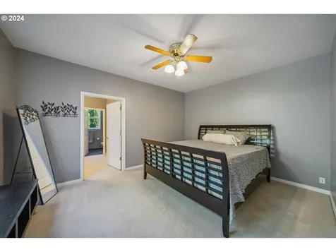 477 Se 70th Avenue Hillsboro OR 97123
