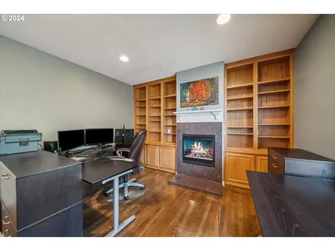 477 Se 70th Avenue Hillsboro OR 97123