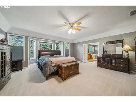 477 Se 70th Avenue Hillsboro OR 97123