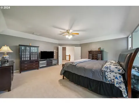 477 Se 70th Avenue Hillsboro OR 97123