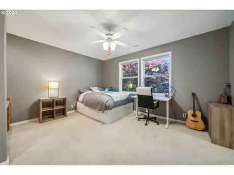 477 Se 70th Avenue Hillsboro OR 97123