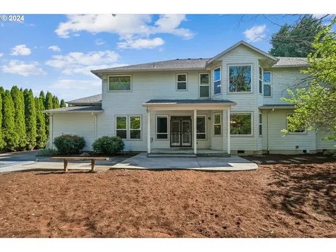 477 Se 70th Avenue Hillsboro OR 97123