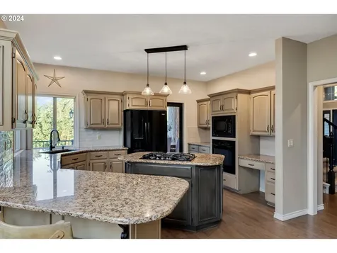 14301 SE Aldridge Road Happy Valley OR 97086