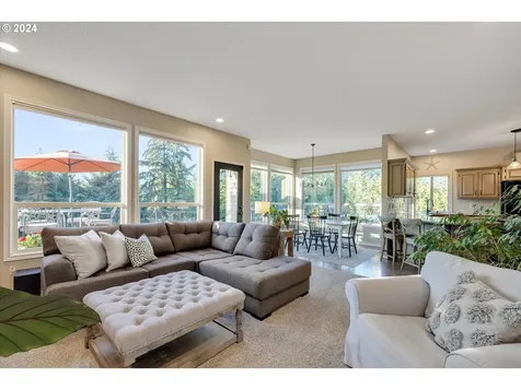14301 SE Aldridge Road Happy Valley OR 97086