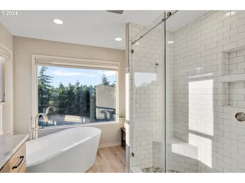 14301 SE Aldridge Road Happy Valley OR 97086