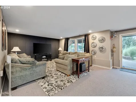 14301 SE Aldridge Road Happy Valley OR 97086