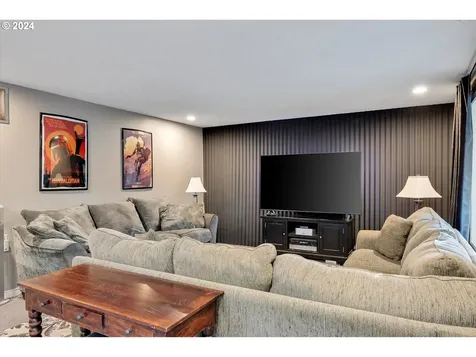 14301 SE Aldridge Road Happy Valley OR 97086