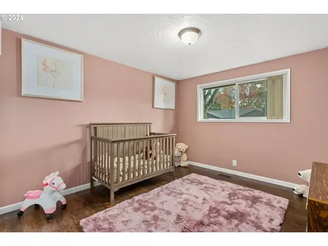 687 SE 35th Avenue Hillsboro OR 97123