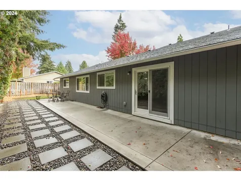 687 SE 35th Avenue Hillsboro OR 97123