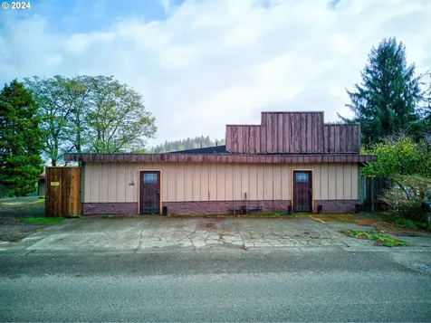 1516 Southwest Boulevard Coos Bay OR 97420