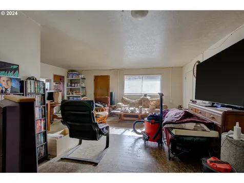 1516 Southwest Boulevard Coos Bay OR 97420