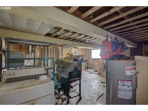 1516 Southwest Boulevard Coos Bay OR 97420