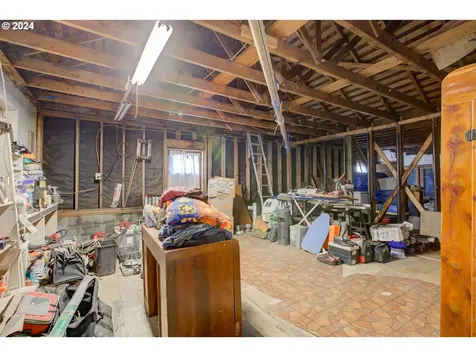 1516 Southwest Boulevard Coos Bay OR 97420