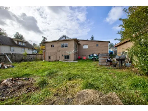 1516 Southwest Boulevard Coos Bay OR 97420