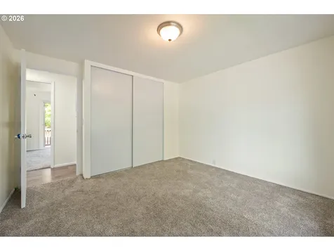 3665 Thames Street Eugene OR 97405