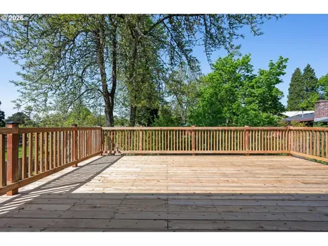 3665 Thames Street Eugene OR 97405