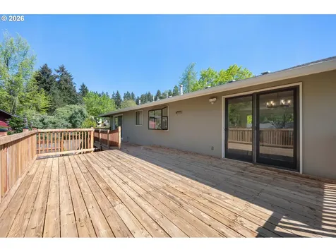3665 Thames Street Eugene OR 97405