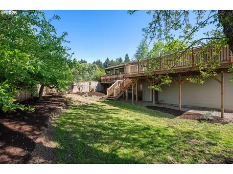 3665 Thames Street Eugene OR 97405